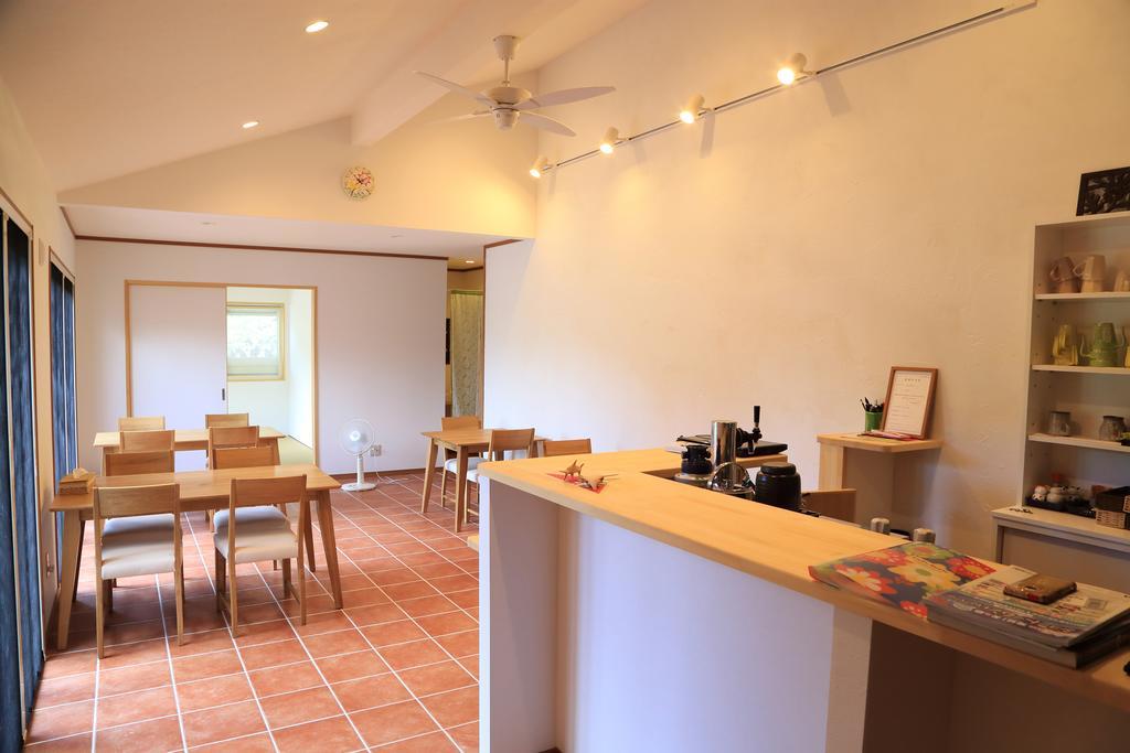 Ishigaki  Guest House Annsea מראה חיצוני תמונה